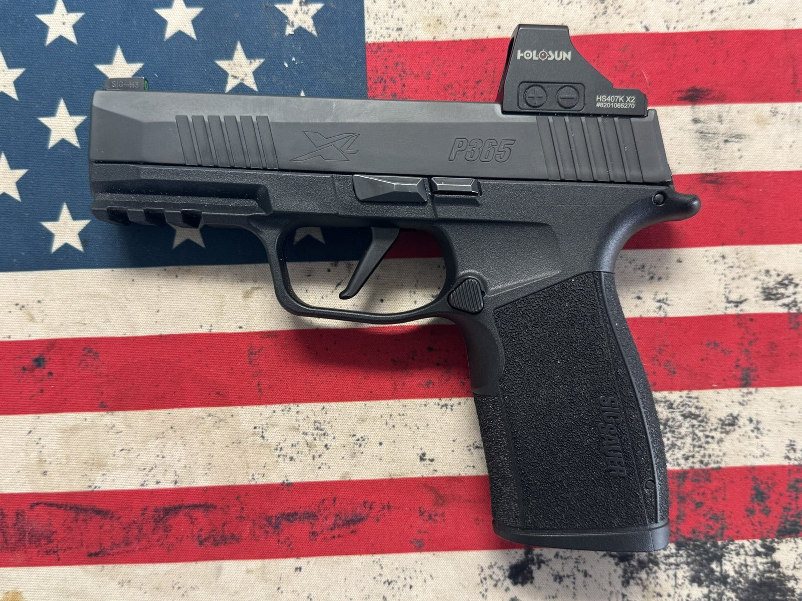 SIG Sauer P365X 9mm with Holosun 407K Red Dot - Image 2